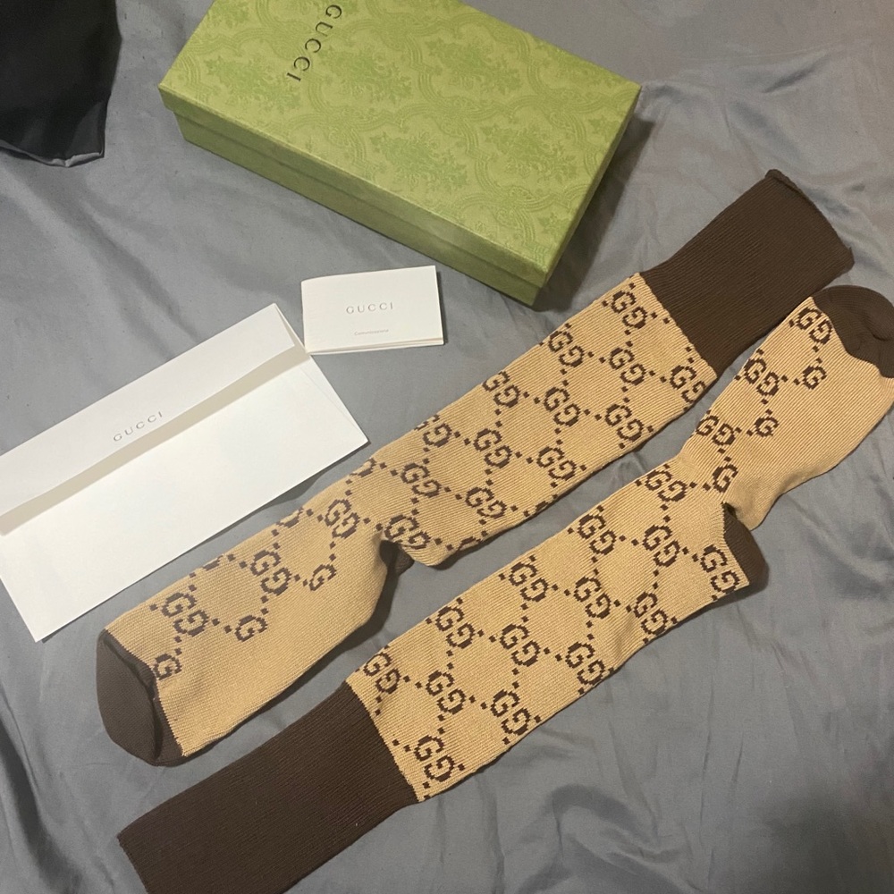 brown gucci socks.